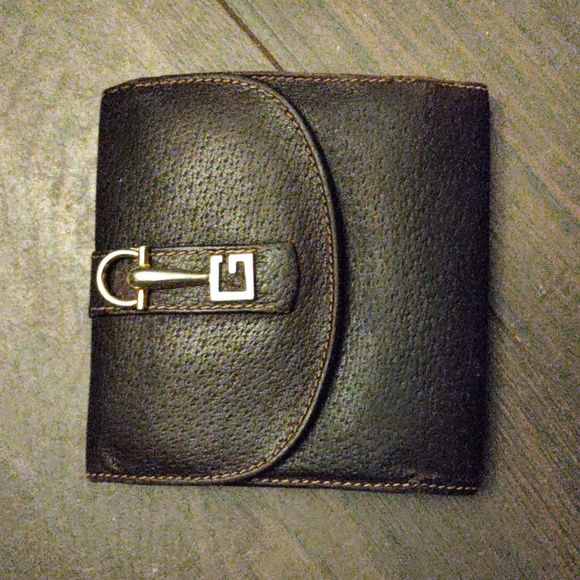 Vintage Gucci GG Logo Wallet Bundle (2) - Picture 9 of 16